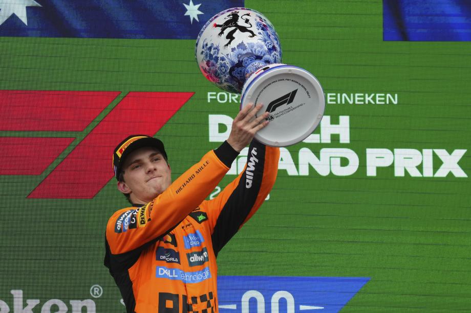 [图]皮亚斯特里F1荷兰站夺冠 法拉利双车+诺里斯退赛