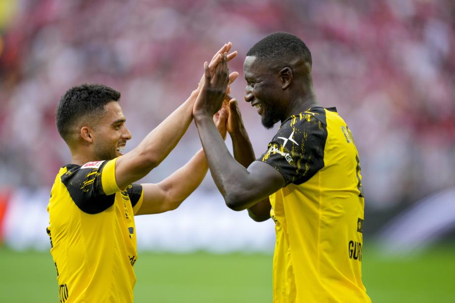 [图]德甲-吉拉西梅开二度 多特蒙德3-0柏林联合取首胜